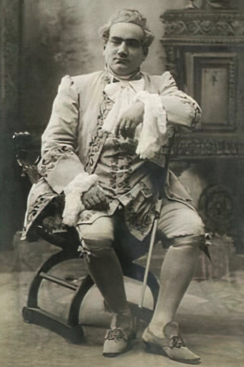 Caruso kao Des Grieux, Jules Massenet, <em>Manon</em>, prvi nastup 28. srpnja 1900. u Buenos Airesu