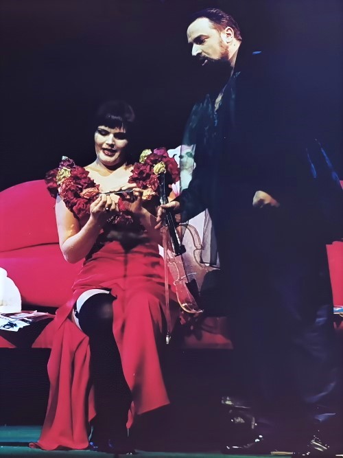 Adela Golac Rilović (Euridika) i Ante Ivić (Orfej), Jacques Offenbach <em>Orfej u podzemlju</em>, HNK Split, premijera 1999.