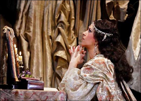 Royal Opera House Covent Garden London, Francesco Cilea, Adriana Lecouvreur, dir: Mark Edler, red: David McVicar