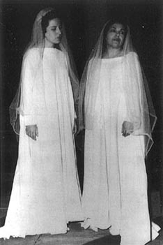 Mirjana Donadini (Klotilda) i Andrica Dumanić (Norma) – Vincenzo Bellini, Norma, Splitske ljetne priredbe, 1961.