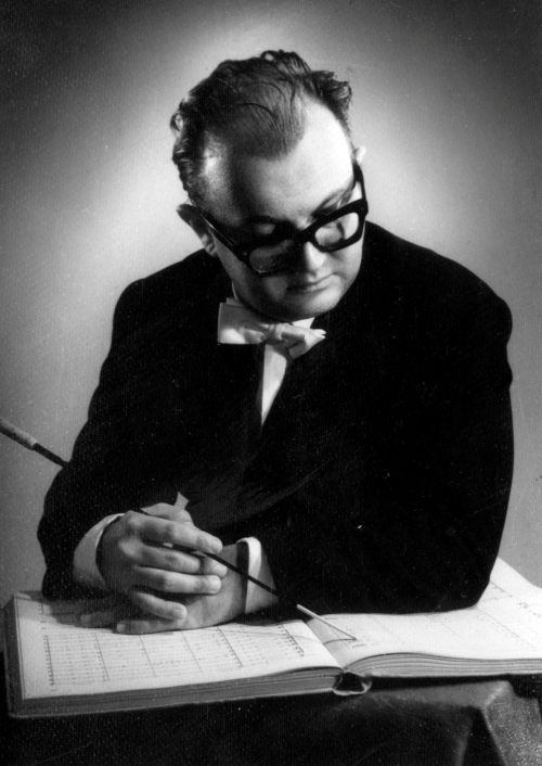 Maestro Antun Petrušić (Zagreb, 3. ožujka 1935. – Zagreb, 20. studenoga 2022.)