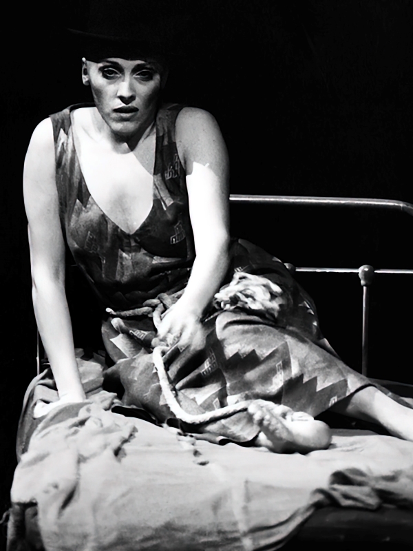 Dunja Vejzović (Azucena) – Giuseppe Verdi, <em>Trubadur</em>, Nürnberg, premijera 1974. 