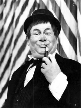 Franjo Paulik (Švejk) – Robert Kurka, Dobri vojnik Švejk, SNG Maribor, 1970.