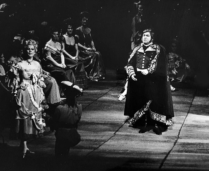 Branka Beretovac (Chloe) i Franjo Petrušanec (Plutus – grof Tomski) – Petar Iljič Čajkovski, Pikova dama, HNK u Zagrebu, 1981.