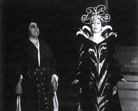 Ilija Žižak (Calaf) i Zlata Jukas-Ivanišević (Turandot) – Giacomo Puccini, Turandot, Narodno kazalište Split, 1955.