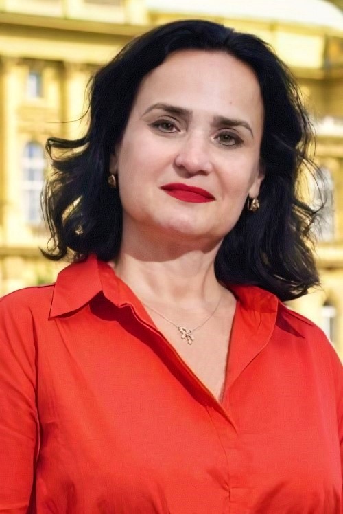 Iva Hraste-Sočo (Zagreb, 11. veljače 1967.)