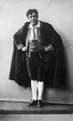 Josip Križaj (Figaro) – Wolfgang Amadeus Mozart, Figarov pir, Zagreb, 1917.