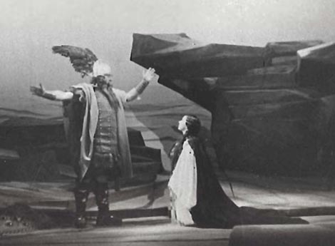 Josip Križaj (Wotan) i Ančica Mitrović (Brünnhilda); Narodno kazalište u Zagrebu, Richard Wagner, Walküra, dir. Krešimir Baranović, red. Tito Strozzi, premijera 19. prosinca 1936. 
