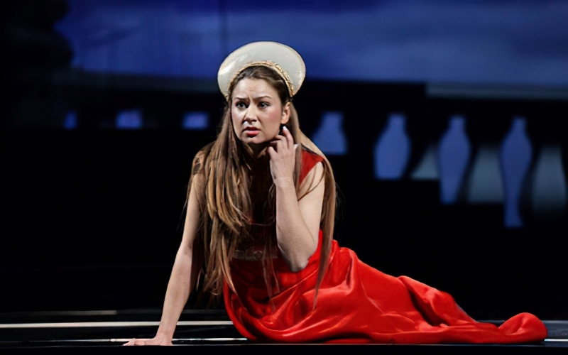 Lana Kos (Julija Capuleti), Charles Gounod, <em>Romeo i Julija</em>, Slovensko narodno gledališče Maribor, 2011.