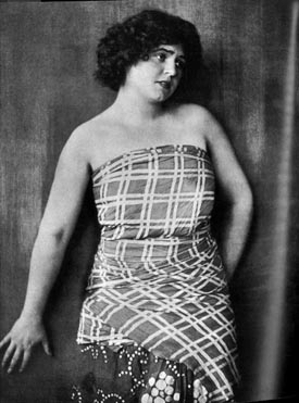 Lotte Lehmann kao Barakova žena na praizvedbi Žene bez sjene, 1919.