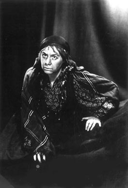 Marijana Radev (Azucena) – Giuseppe Verdi, Trubadur, Hrvatsko državno kazalište, Zagreb, 1942.