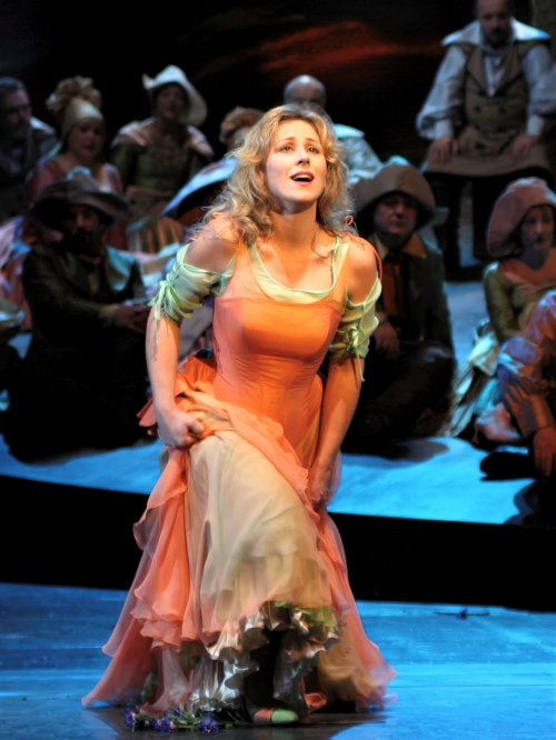 Martina Zadro kao Armgard na suvremenoj praizvedbi opere <em>Rajnske nimfe</em>, SNG Ljubljana – Cankarjev dom, 2005. Autor fotografije: Zvonko Novosel