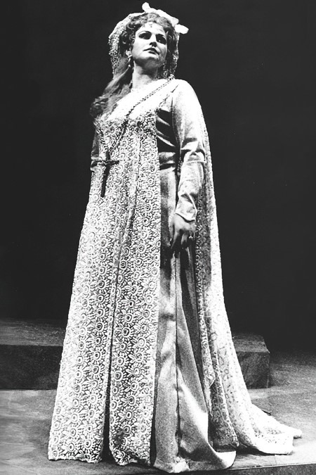 Mirella Toić (Leonora), Giuseppe Verdi, Trubadur, Narodno kazalište „Ivan Zajc“, Rijeka, 1980.