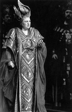 Mirella Toić (Norma) – Vincenzo Bellini, Norma, HNK Ivana pl. Zajca, Rijeka, 1996.