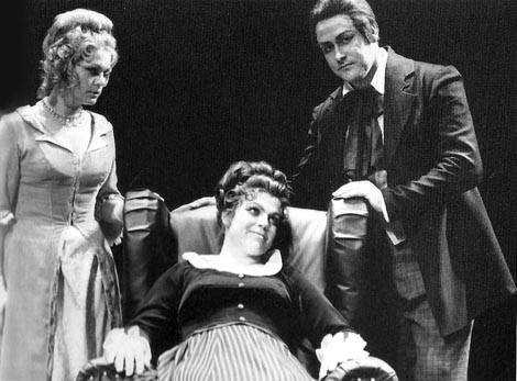 Mirjana Bohanec (Musetta), Blaženka Milić (Mimì) i Berto Matešić (Rodolfo) – Giacomo Puccini, La Bohème, HNK u Zagrebu, 1971.