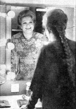 Mirjana Bohanec u garderobi