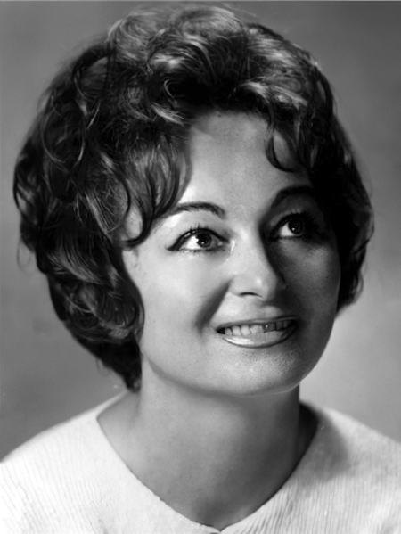 Mirka Klarić (Donji Vidovec, Međimurje, 10. travnja 1934 – Zagreb, 4. prosinca 2022.)