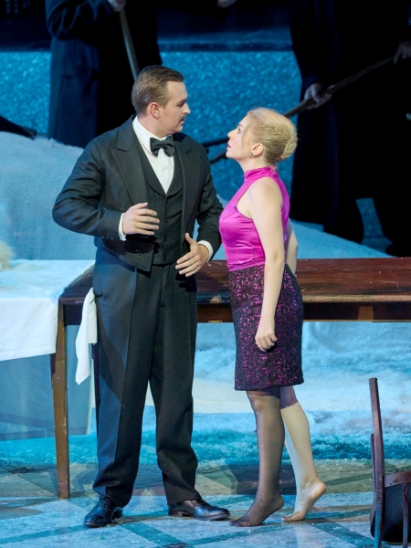 Jack Lee (Alessio), Maria Nazarova (Lisa), © Wiener Staatsoper / Michael Pöhn