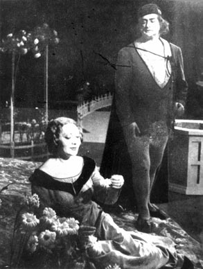 Nada Tončić (Margareta) i Josip Gostič (Faust) – Charles Gounod, Faust, Zagreb, 1953.