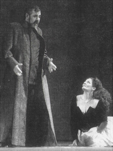 Neven Belamarić (Modrobradi) i Marta Lukin (Judith) na premijeri <em>Dvorca Modrobradog</em>, HNK u Zagrebu, 1999.