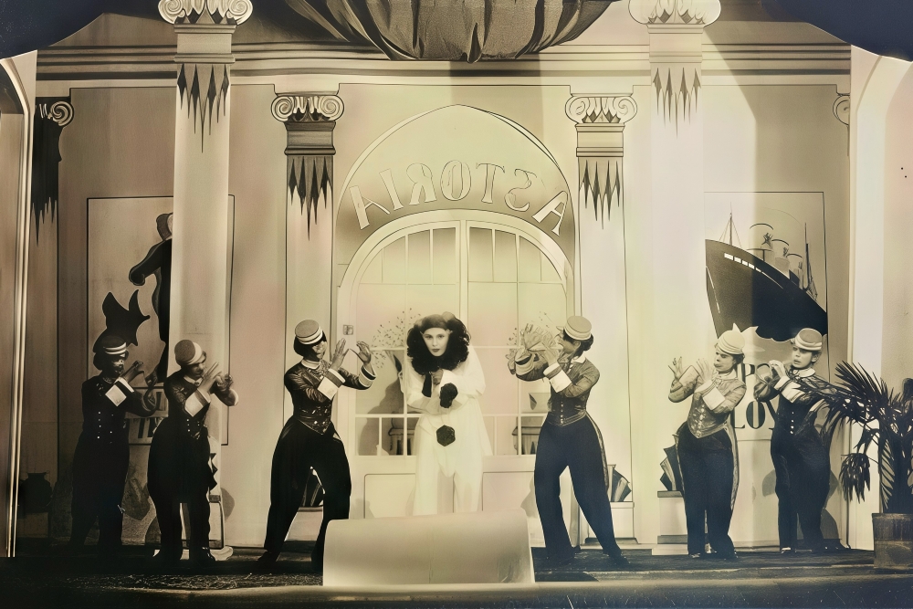 Prizor iz operete <em>Pierrot Ilo</em>, premijera u Operetnom kazalištu na Tuškancu, Zagreb 1925.