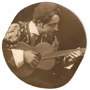 Robert Primožič (Figaro) – Gioachino Rossini, Seviljski brijač, Zagreb, 1918.