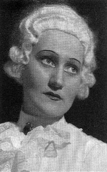 Vera Grozaj (Cherubino) – Wolfgang Amadeus Mozart, Figarov pir, Hrvatsko državno kazalište, 1944.