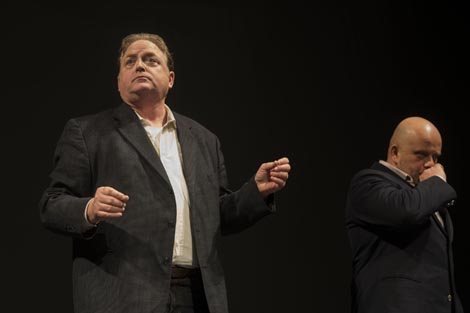 Michael Hendrick i Ladislav Vrgoč su 5. veljače u programu naslovljenom Ususret premijeri uz pratnju Vjekoslava Babića izvodili arije iz opere Zaljubljen u tri naranče