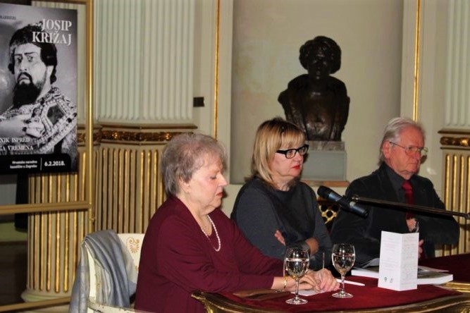 Autorica Marija Barbieri na predstavljanju monografije <em>Josip Križaj, umjetnik ispred svoga vremena</em>, HNK u Zagrebu, 6. veljače 2018.