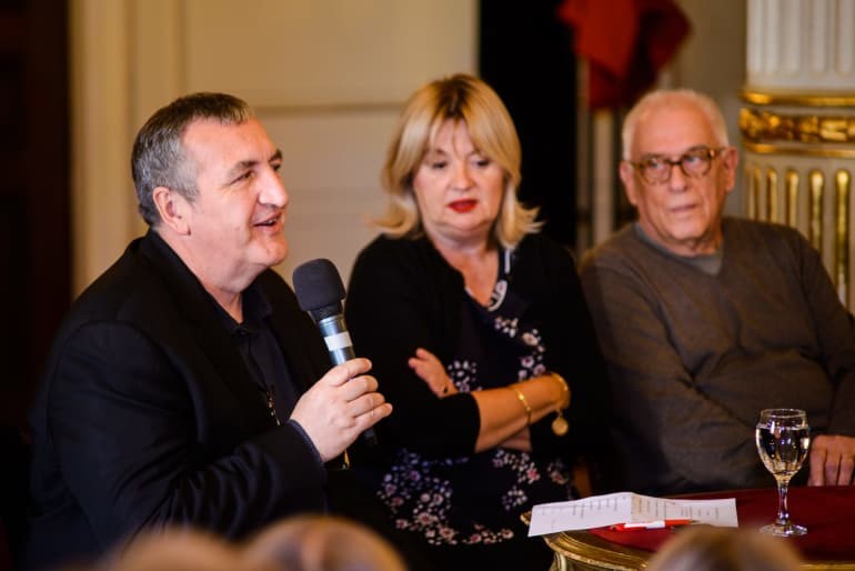 Branimir Pofuk, Dubravka Vrgoč i Nikša Bareza na konferenciji za medije uoči premijere <em>Čarobne frule</em> u zagrebačkom HNK-u, 2018.