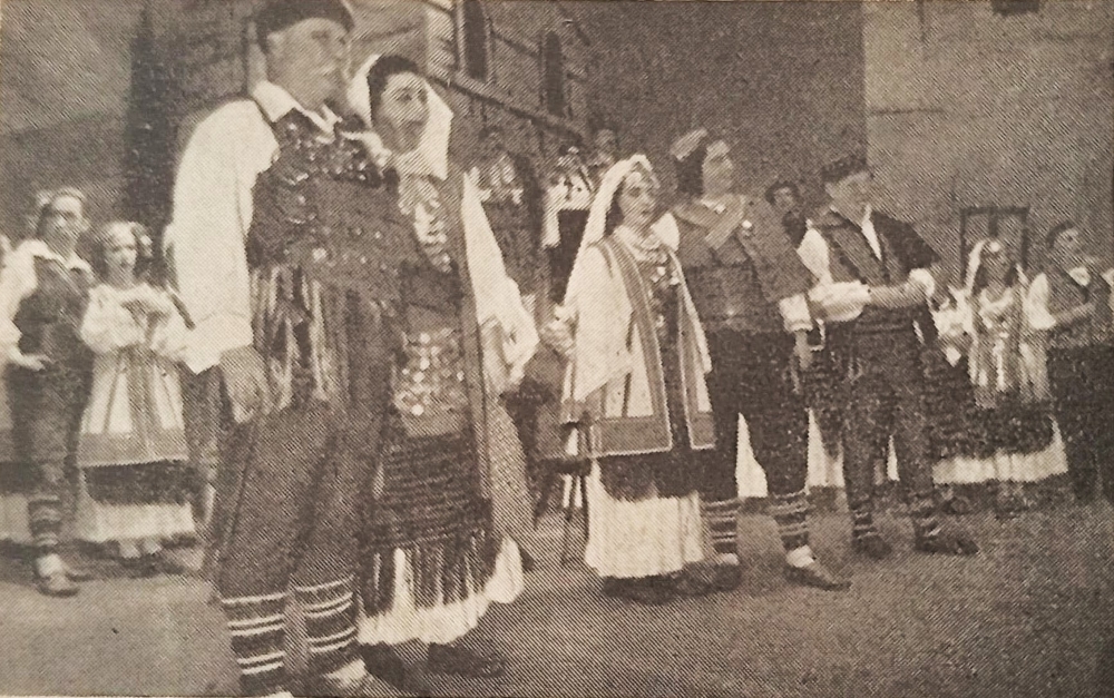 Jopsip Križaj (Marko), Marijana Radev (Doma), Nada Tončić (Gjula), Josip Gostić (Ero), Milan Pichler (Sima), gostovanje <em>Ere s onoga svijeta</em> u Teatru Reale dell´ Opera u Rimu, 1942.